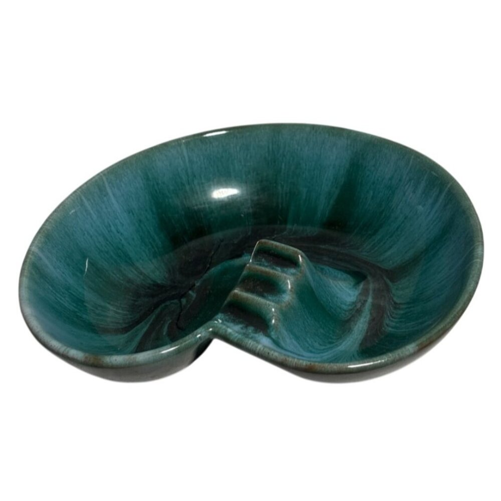 Blue Mountain Pottery Ashtray Kidney Shaped Green Drip Glaze 7" MCM Canada